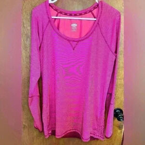 Maurice’s in MOTION women’s athletic long sleeve tee